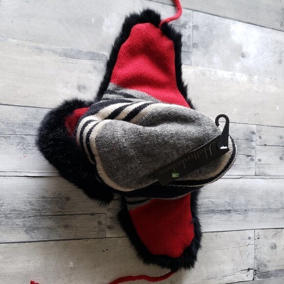 NWT - Hatterdashers Natural Fur Quilt Lined Trapper Hat - Picture 2 of 4